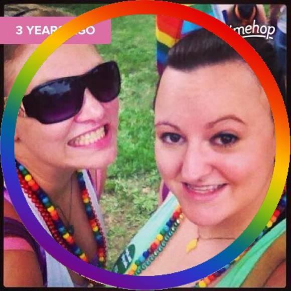 Meet your Posher, Tiffani - Picture 1 of 1